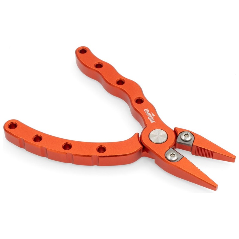 Umpqua RiverRun Trout Plier with Sheath