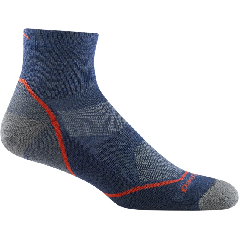 Darn Tough Mens Light Hiker 1/4 Lightweight with Cushion