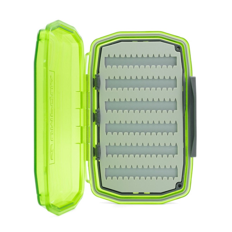 UMPQUA UPG SILI WATERPROOF ESSENTIAL MEDIUM FLY BOX