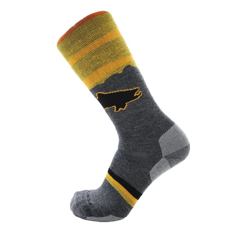 Rep Your Water Backcountry Midweight Socks